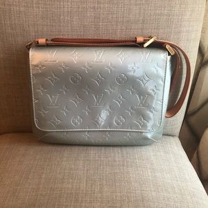 Louis Vuitton Vernis Thompson Street Silver